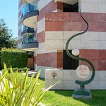 Roggia Apartments By Quokka 360 - Central Flats With Parking Space